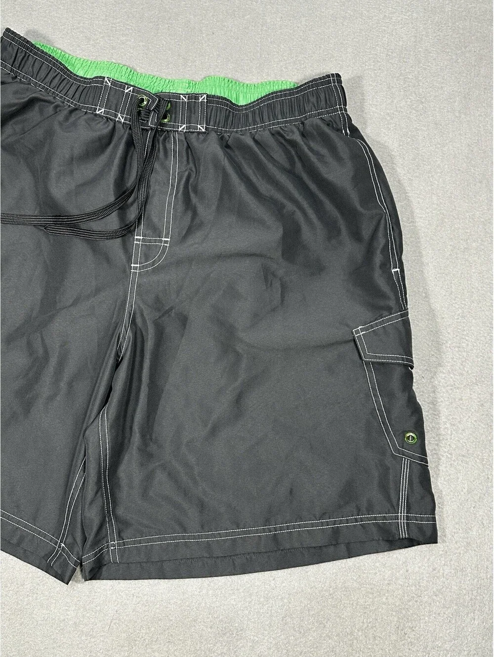 Champion Mens XL Black Swim Trunks Board Shorts Lined Cargo Pocket